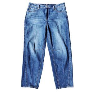 Chicos So Slimming Tapered Jeans Kaia Indigo Denim 2R Mid-Rise Stretch N W O T